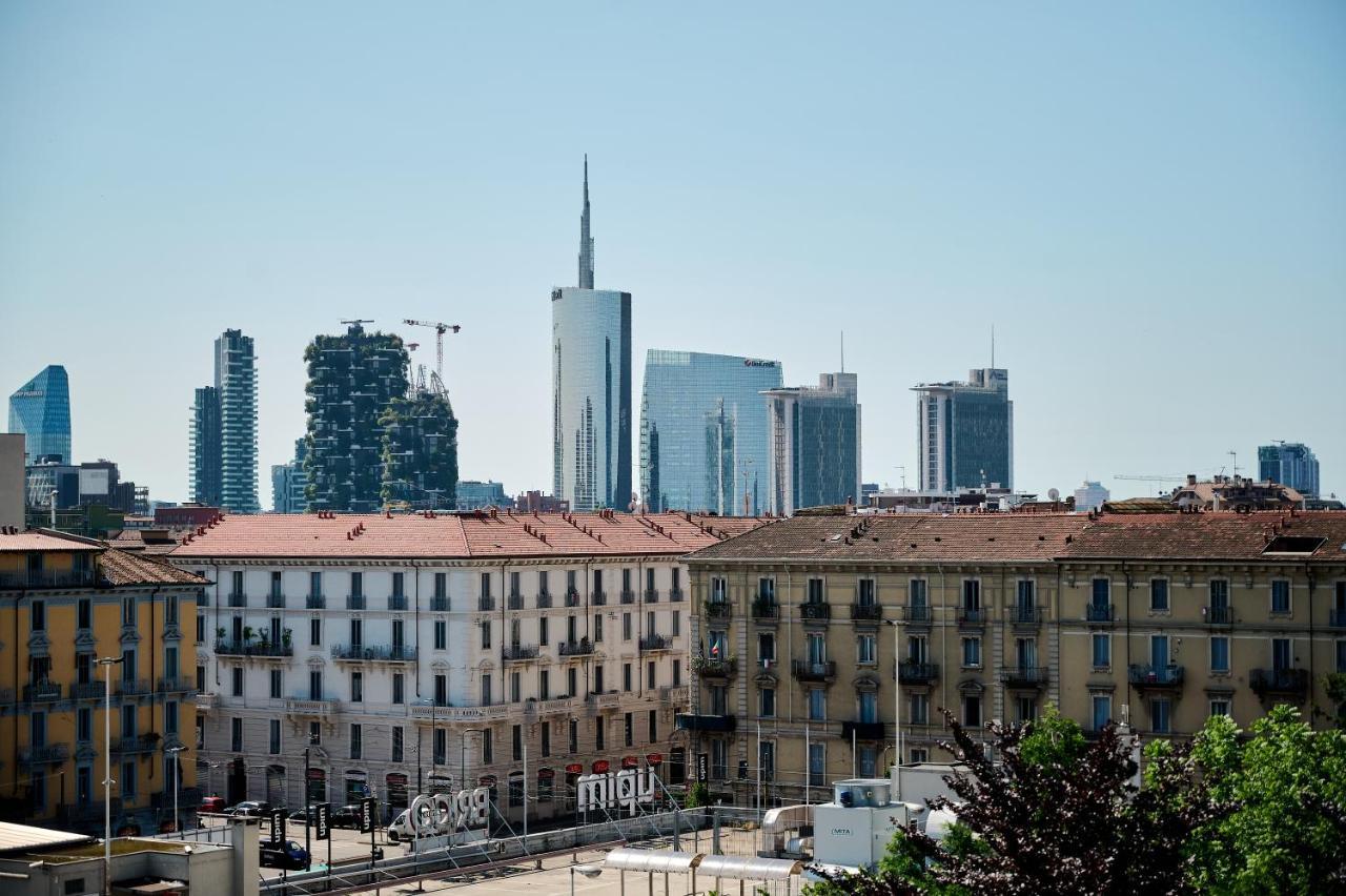 Skyline Apartment Милано Екстериор снимка